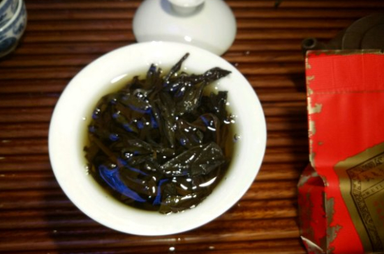 肉桂可以用紫砂壺沖泡嗎，紫砂壺能泡武夷巖茶肉桂用嗎？