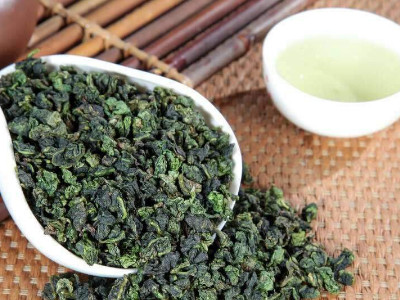 鐵觀音的泡法，水溫100°C最佳第一泡不能喝