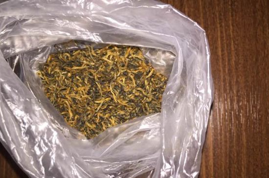 金駿眉染色鑒別帶圖，金駿眉染色如何分辨