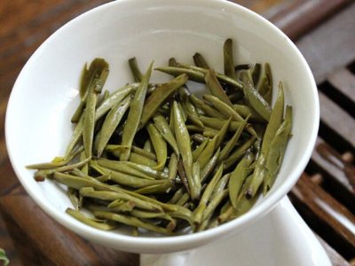 白毫銀針放幾年最好，白毫銀針什么年份最好？