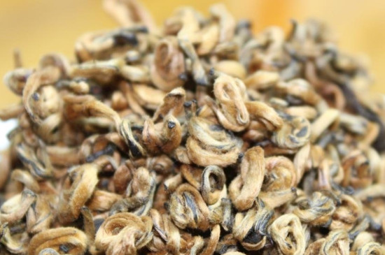 茶葉可以放冰箱嗎，茶需要放冰箱保存嗎