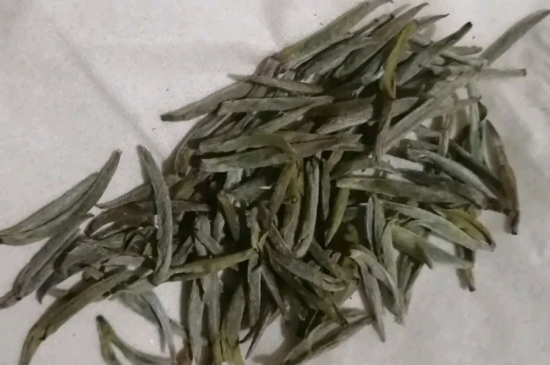 過期茶葉的八大妙用，過期的陳茶葉還能干什么用？