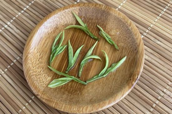 安吉白茶夏天怎么保存，安吉白茶能冷凍儲(chǔ)存嗎？