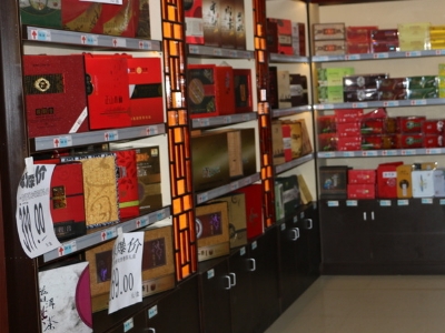 實(shí)體店買茶葉的技巧，新手買茶須知