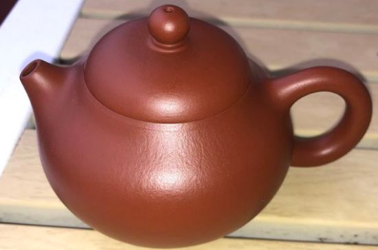 手工紫砂壺和模具壺有什么區(qū)別，快速鑒別手工壺模具壺