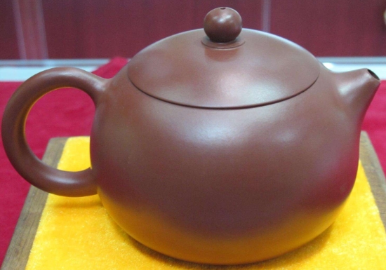 宜興紫砂壺四大經(jīng)典壺型叫什么，傳統(tǒng)紫砂四大名壺介紹