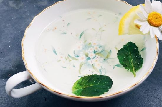 薄荷葉茶怎么制作，薄荷如何做成干茶葉