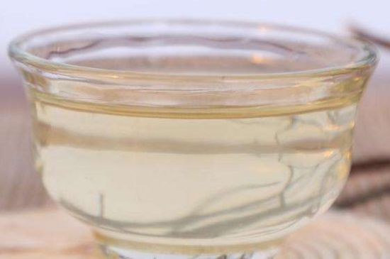 茉莉龍珠什么季節(jié)喝，夏天適合喝茉莉龍珠茶