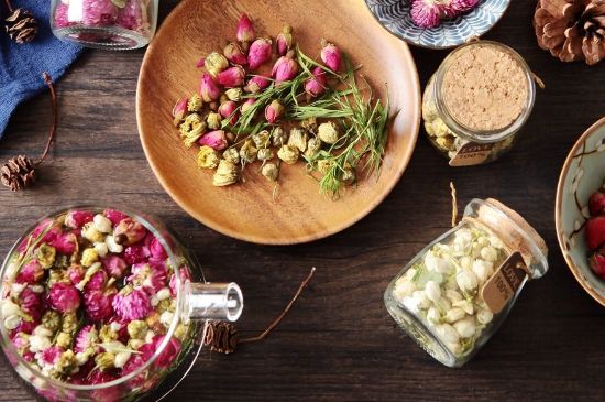 茉莉花和什么在一起喝好，茉莉花喝什么茶搭配？