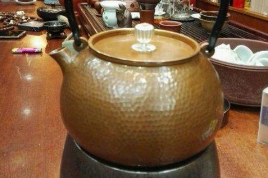 用銅壺燒水有什么禁忌，銅壺煮水的兩大忌諱和好處