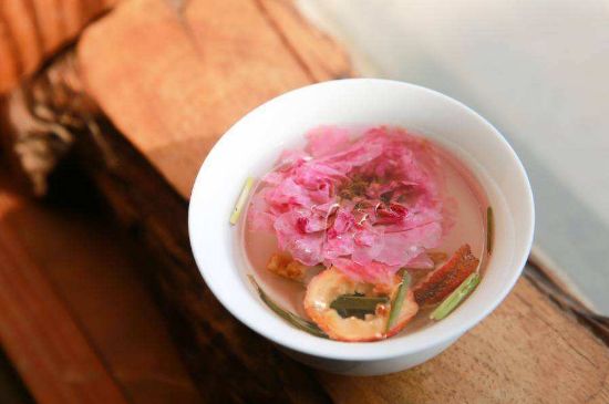 玫瑰花的最佳搭配，喝玫瑰花茶搭配什么喝好？