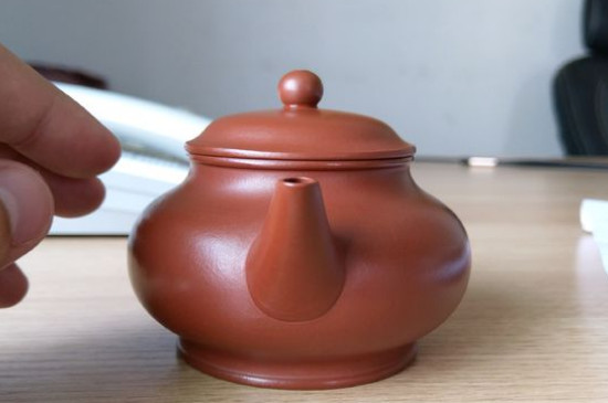 大紅袍和朱泥哪個好，為什么不能買大紅袍壺