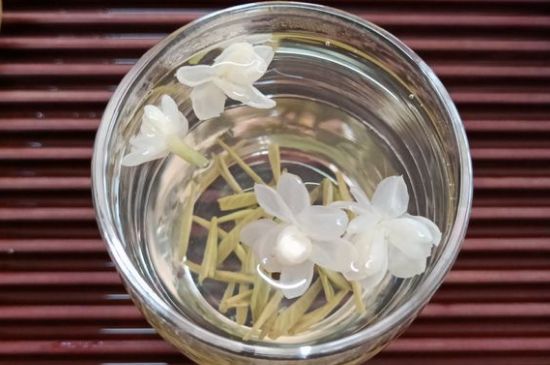 茉莉泡水禁忌，喝茉莉茶葉有什么禁忌