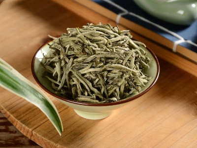 白茶煮好還是泡好喝，老白茶是泡還是煮？