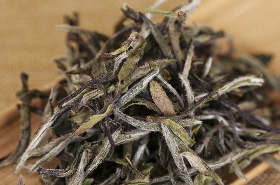 什么人不能喝白茶，白茶不宜什么人喝？