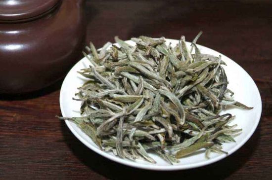 什么人不能喝白茶，白茶不宜什么人喝？