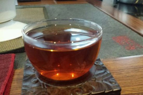 黑茶煮多久就得換掉，黑茶能煮幾天都不壞