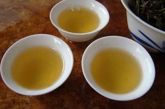 鴨屎香特點(diǎn)介紹，鳳凰單叢茶鴨屎香的口感和來歷