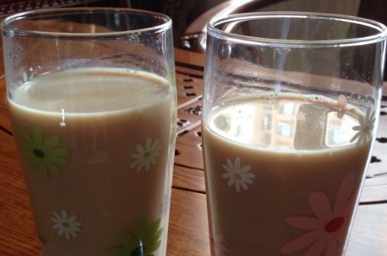 紅茶加奶的危害，紅茶加牛奶有副作用嗎