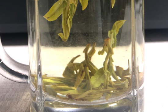 西湖龍井茶頭采和二采區(qū)別，明前龍井一采和二采什么味道？